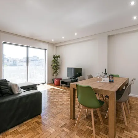 Guestready - Jupiter's Moon * Porto