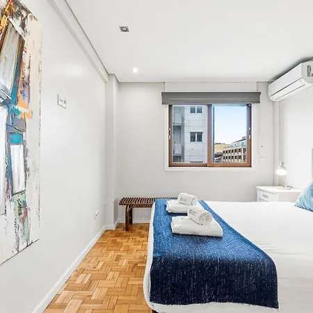 Guestready - Jupiter's Moon Porto