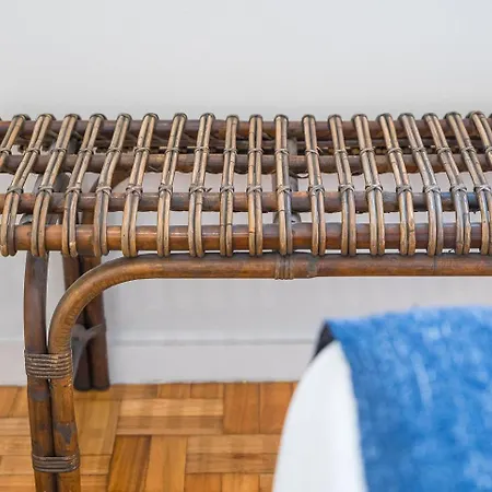 Guestready - Jupiter's Moon *