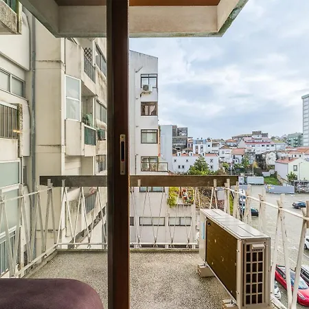 Guestready - Jupiter's Moon * بورتو